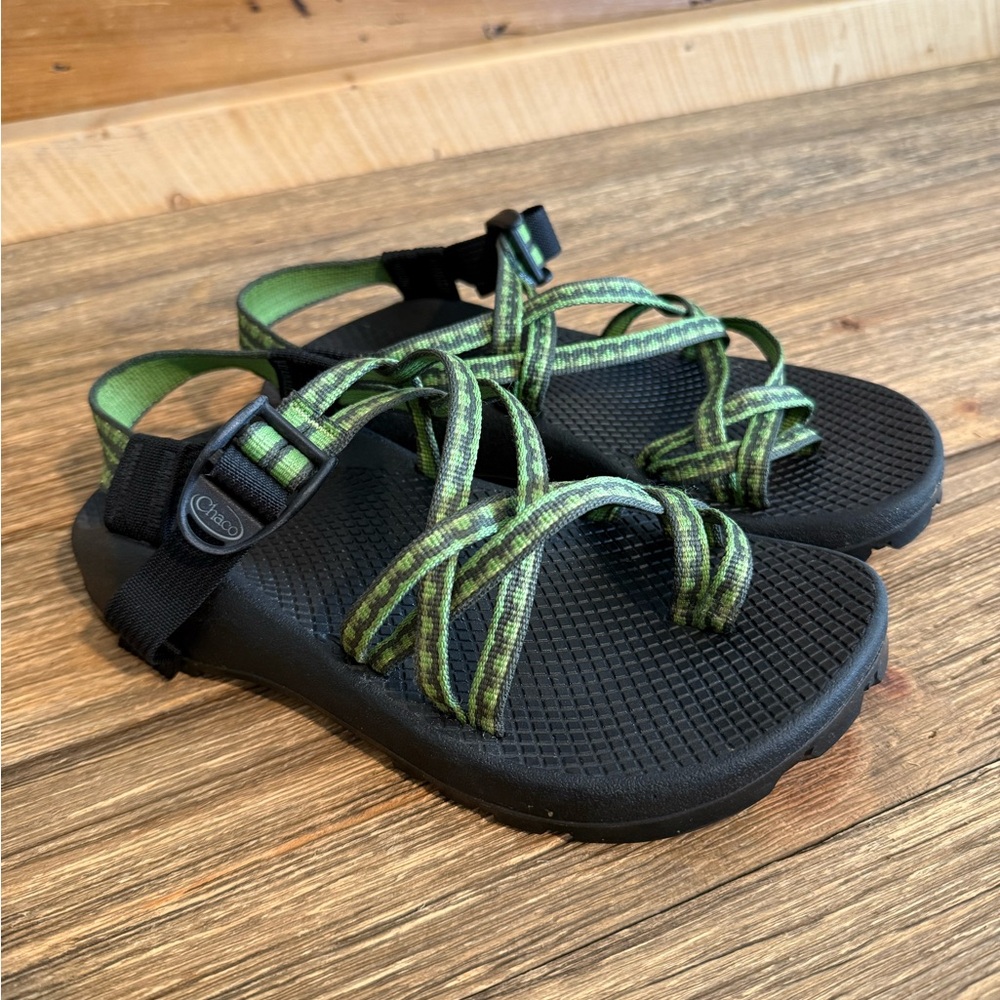 Chaco women’s  Green and Black Sandals - Picture 2 of 12
